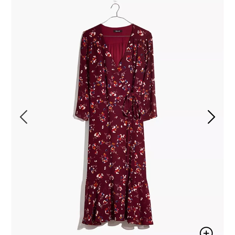 Madewell Ruffle-Hem Wrap Dress in Carnation Toss